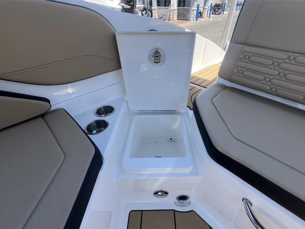 2026 Sea Ray SPX 210 Outboard 21.0 feet, Clearwater, Florida #17