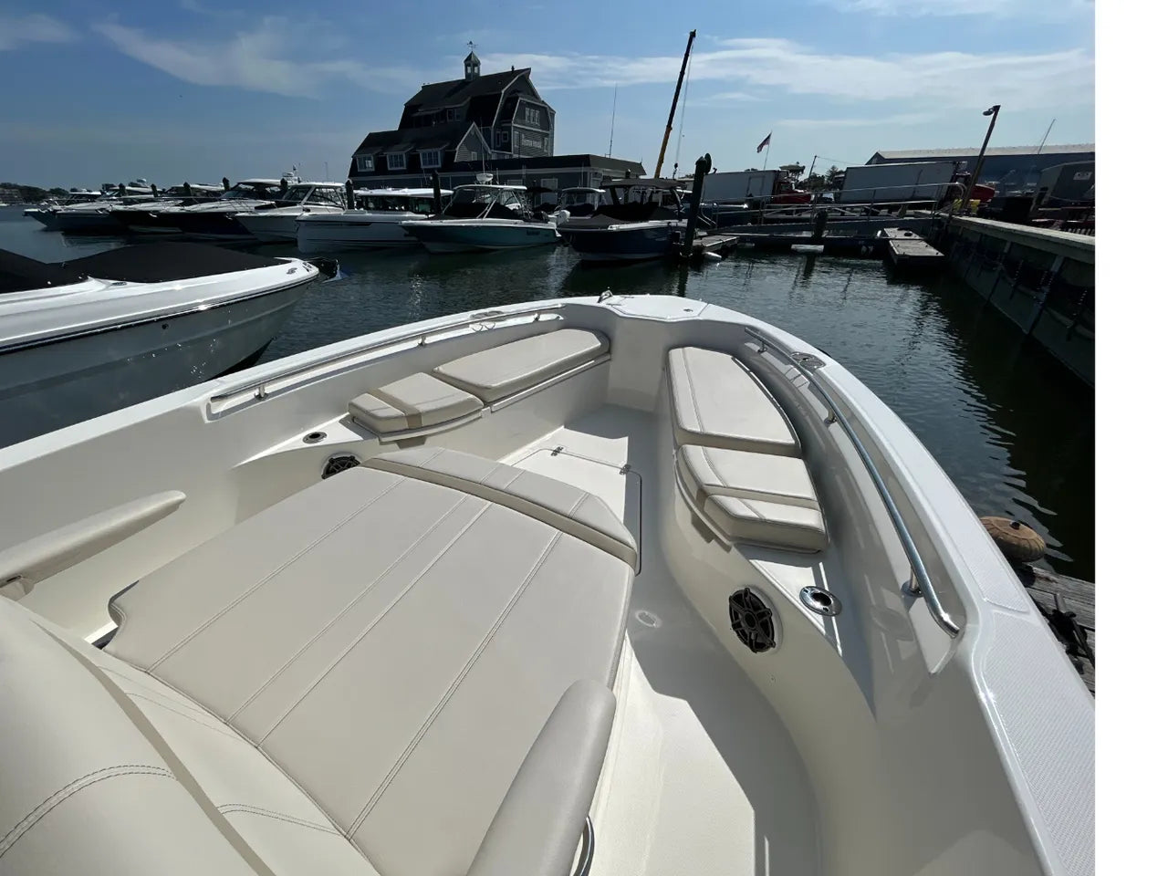 2025 Boston Whaler 280 Dauntless 28.0 feet, Clearwater, Florida #19