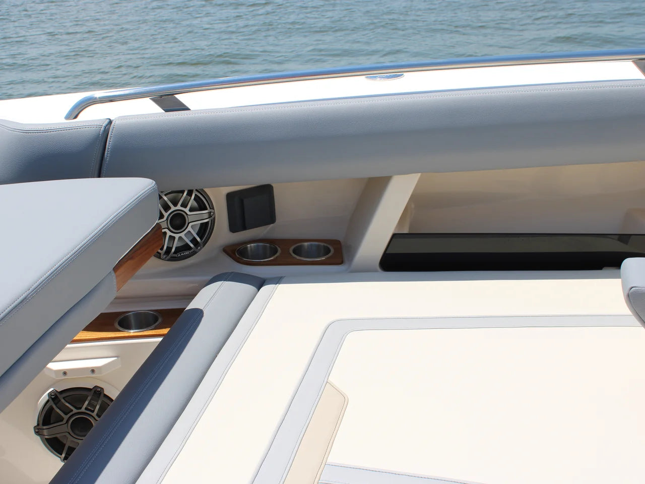 2026 Boston Whaler 350 Realm 35.0 feet, Clearwater, Florida #28