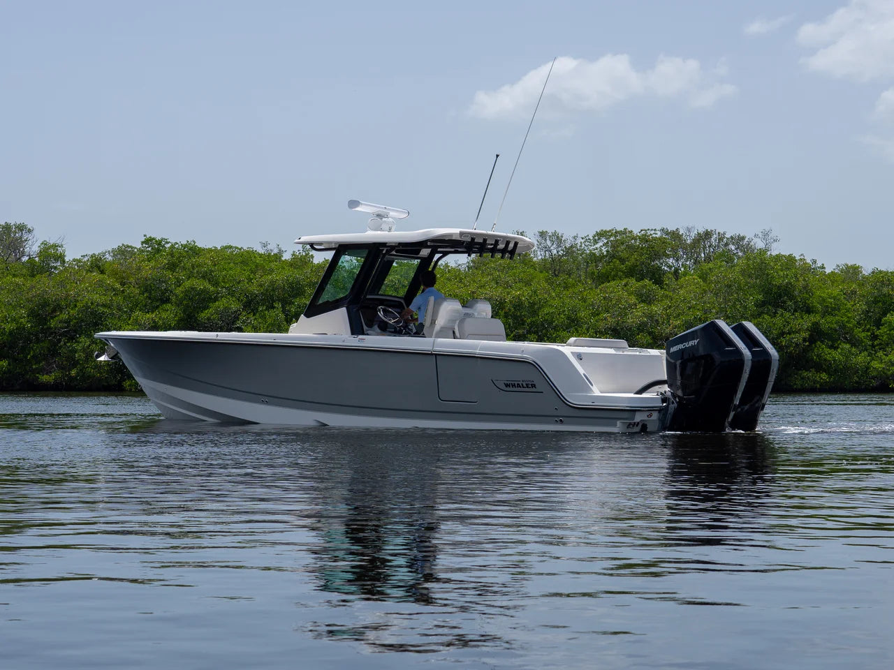 2026 Boston Whaler 330 Outrage 33.0 feet, Clearwater, Florida #27