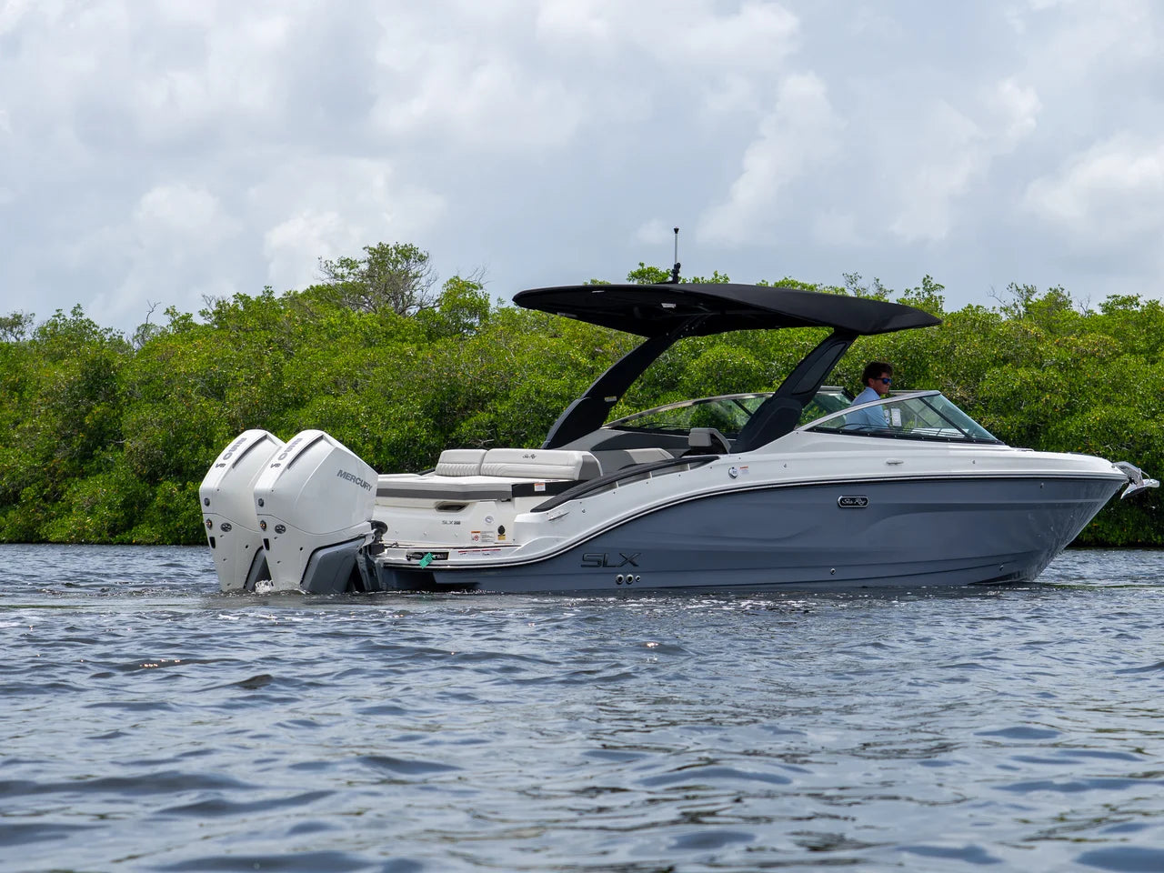 2027 Sea Ray SLX 280 Outboard 28.0 feet, Clearwater, Florida #25