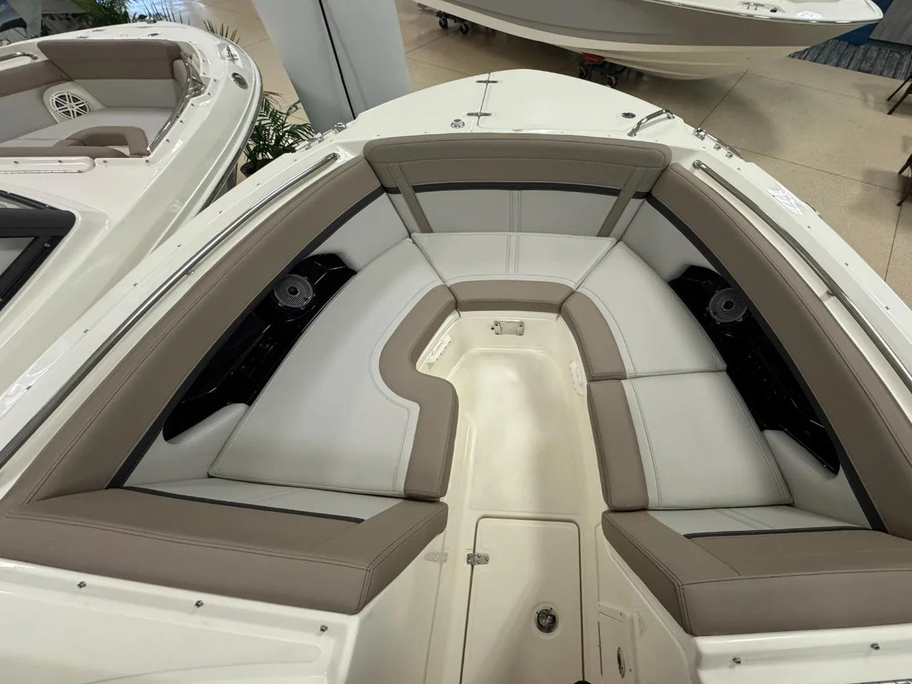 2026 Boston Whaler 240 Vantage 24.0 feet, Clearwater, Florida #31