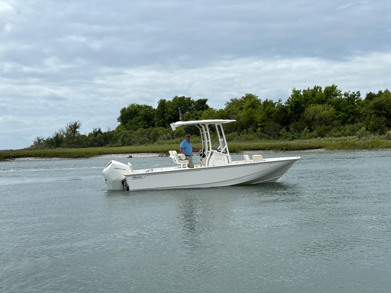 2026 Boston Whaler 210 Montauk 21.0 feet, Clearwater, Florida #1