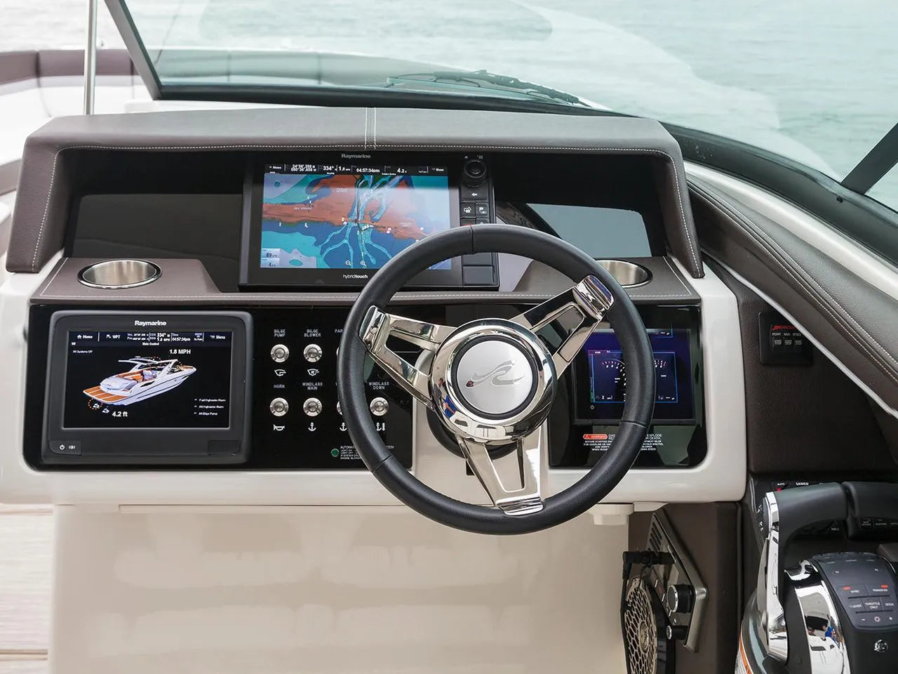 2025 Sea Ray SLX 350 Outboard 31.0 feet, Clearwater, Florida #9