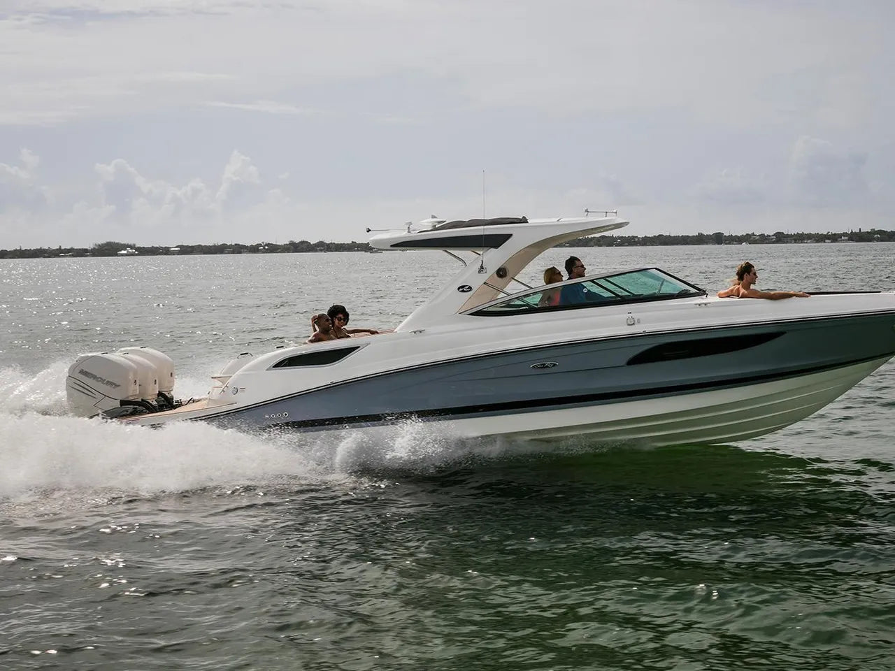 2025 Sea Ray SLX 350 Outboard 31.0 feet, Clearwater, Florida #1