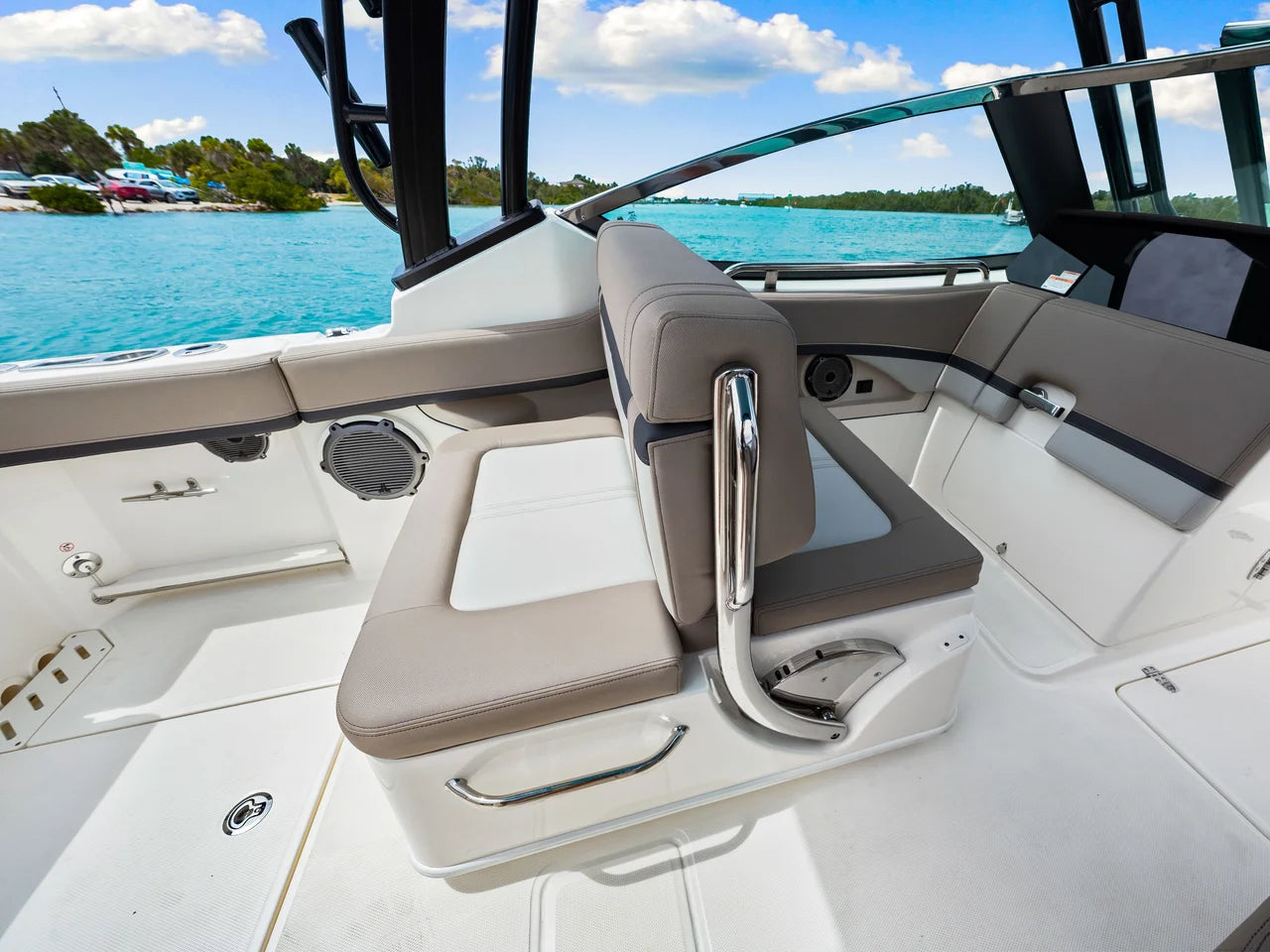 2026 Boston Whaler 240 Vantage 24.0 feet, Clearwater, Florida #10