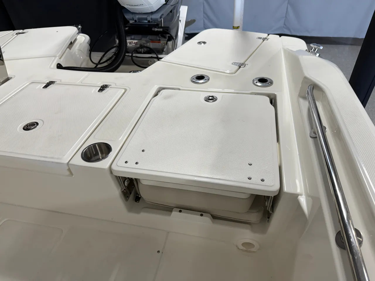 2026 Boston Whaler 250 Dauntless 25.0 feet, Clearwater, Florida #30
