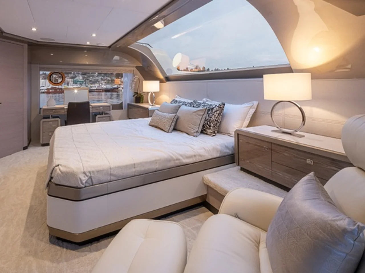 2027 Ocean Alexander 27R 93.0 feet, Clearwater, Florida #61
