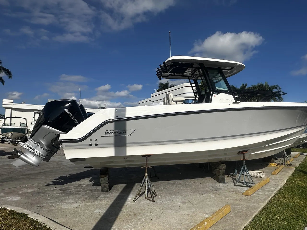2026 Boston Whaler 280 Outrage 28.0 feet, Clearwater, Florida #3