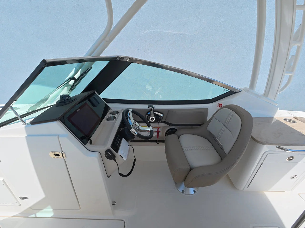 2026 Boston Whaler 240 Vantage 24.0 feet, Clearwater, Florida #20