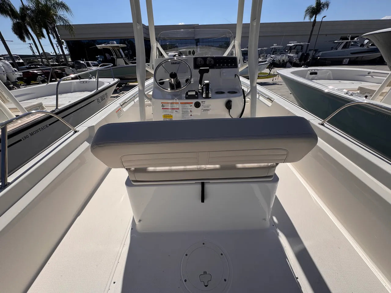 2026 Boston Whaler 190 Montauk 19.0 feet, Clearwater, Florida #8