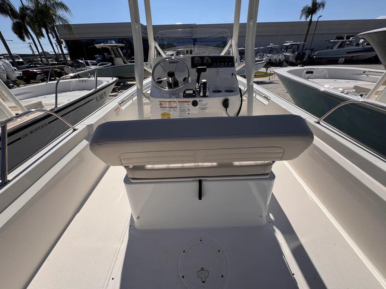 2026 Boston Whaler 190 Montauk 19.0 feet, Clearwater, Florida #8