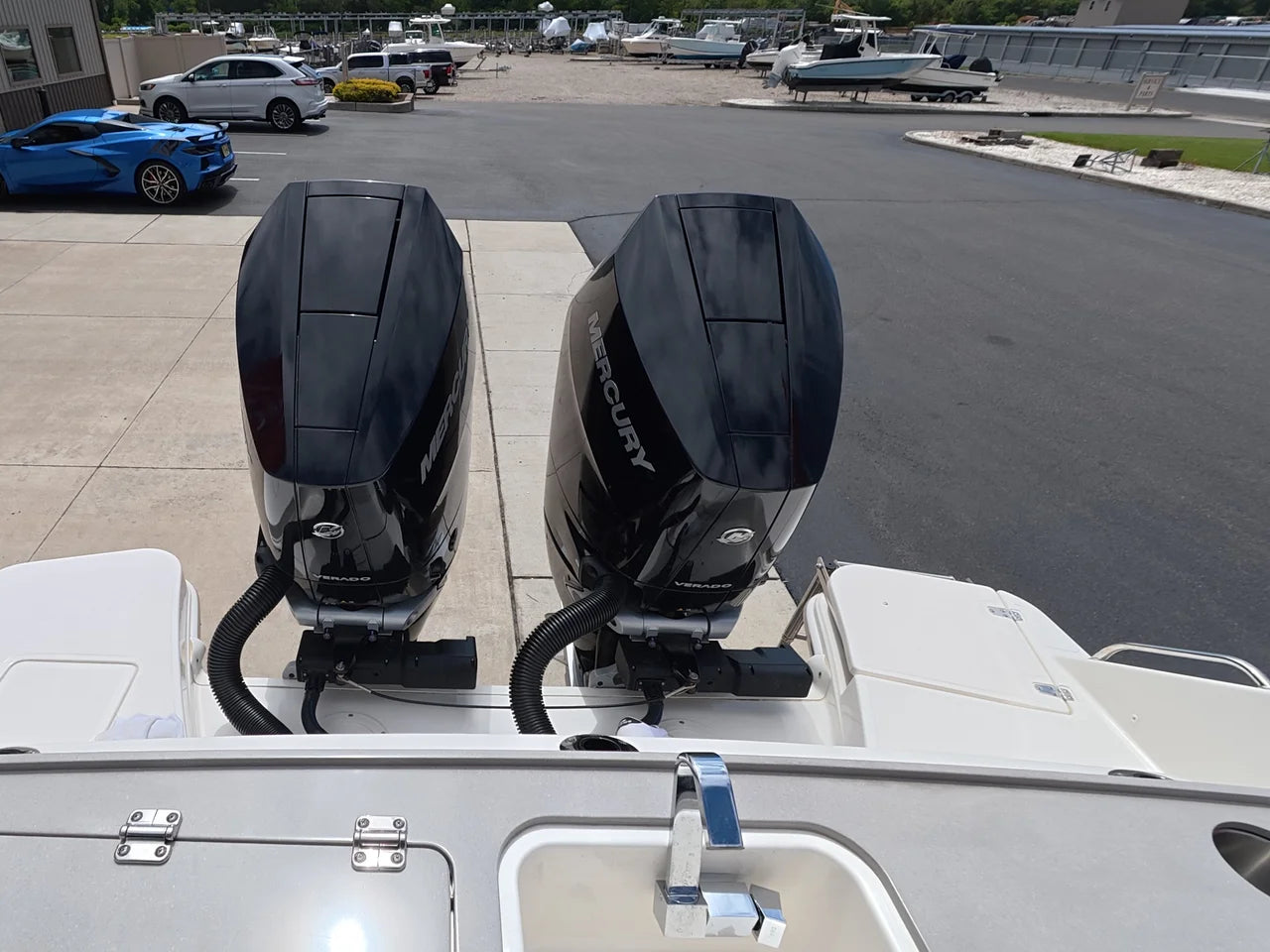 2025 Boston Whaler 330 Vantage 33.0 feet, Clearwater, Florida #10