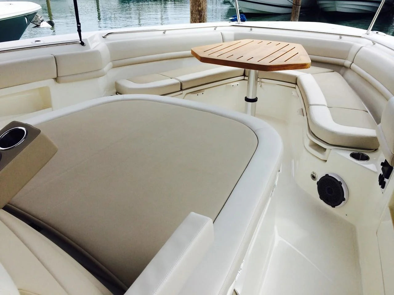 2026 Boston Whaler 380 Outrage 38.0 feet, Clearwater, Florida #15