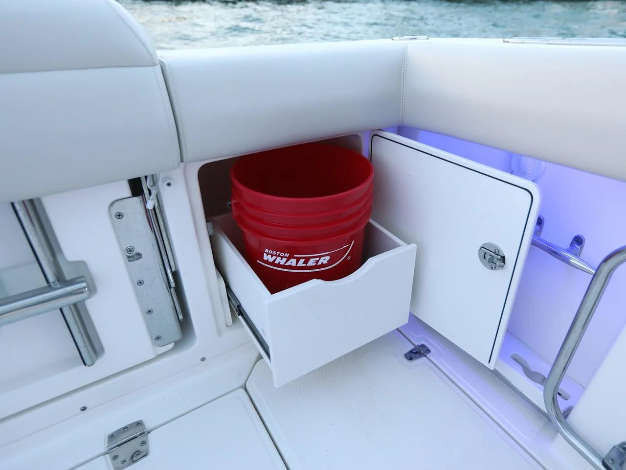2026 Boston Whaler 380 Outrage 38.0 feet, Clearwater, Florida #21