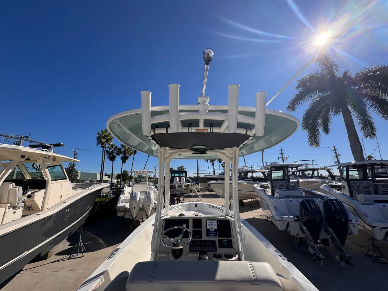 2026 Boston Whaler 250 Dauntless 25.0 feet, Clearwater, Florida #15
