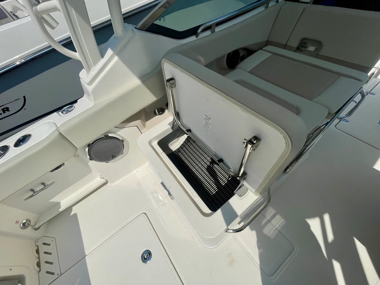 2026 Boston Whaler 240 Vantage 24.0 feet, Clearwater, Florida #9