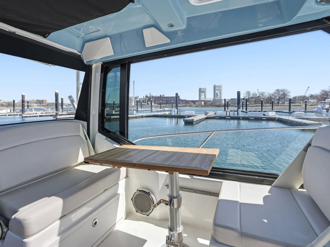 2026 Boston Whaler 325 Conquest 32.0 feet, Clearwater, Florida #13