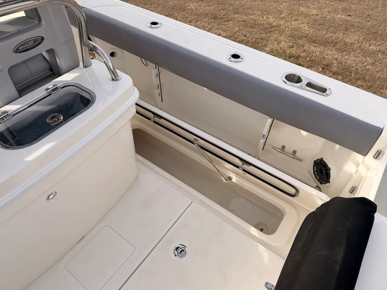 2026 Boston Whaler 250 Outrage 25.0 feet, Clearwater, Florida #10