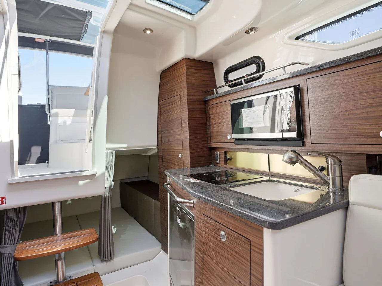 2026 Boston Whaler 325 Conquest 32.0 feet, Clearwater, Florida #34