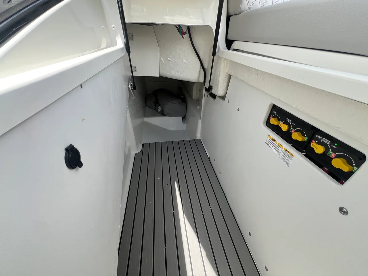 2026 Sea Ray SLX 280 Outboard 28.0 feet, Clearwater, Florida #68