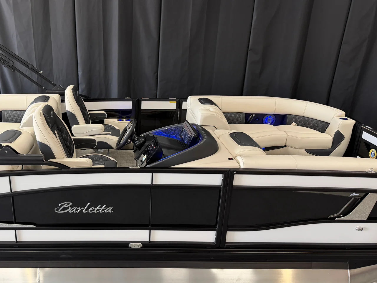 2027 Barletta LUSSO23QCSS 23.0 feet, Clearwater, Florida #6