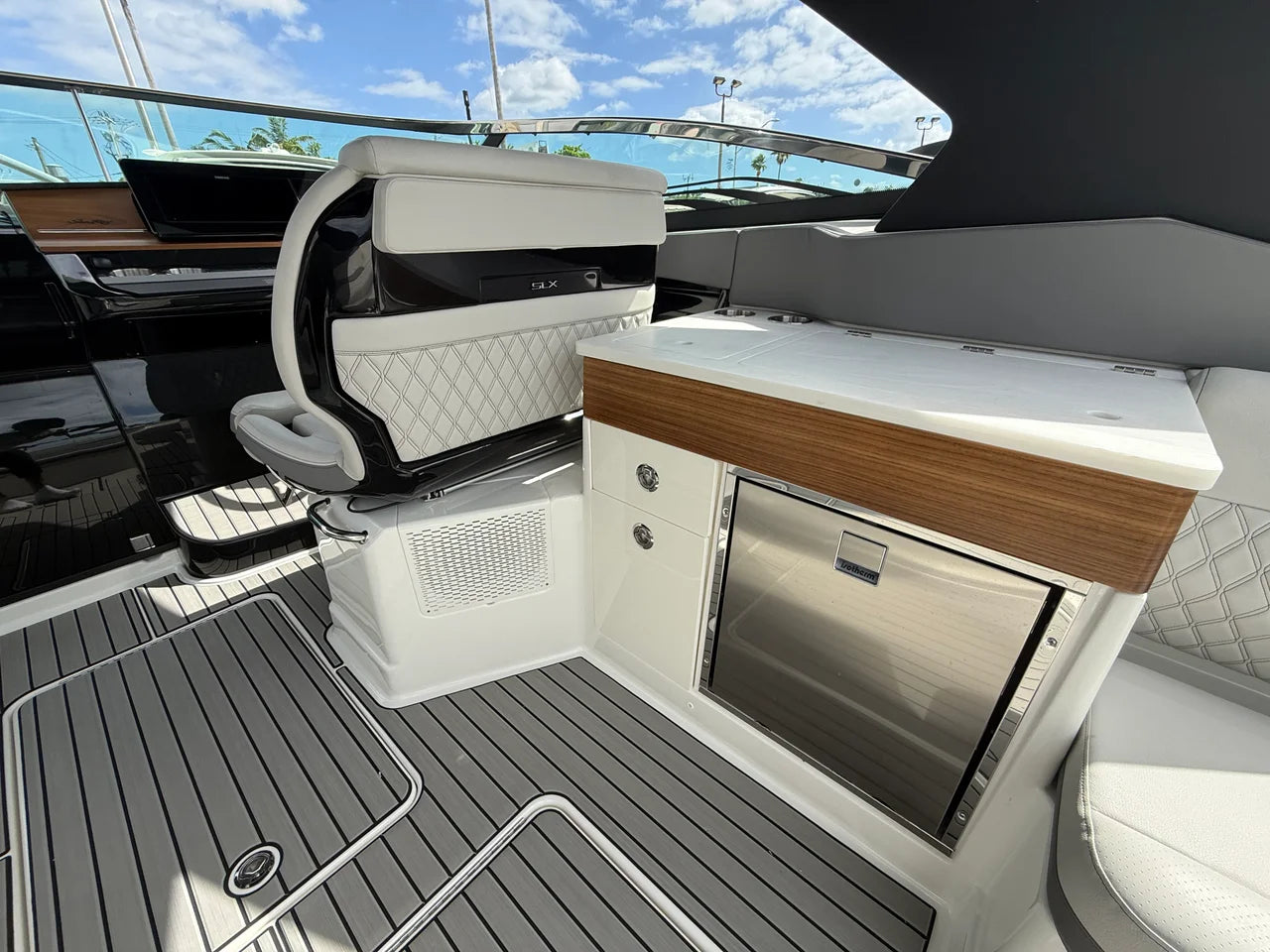 2026 Sea Ray SLX 360 OUTBOARD 36.0 feet, Clearwater, Florida #45