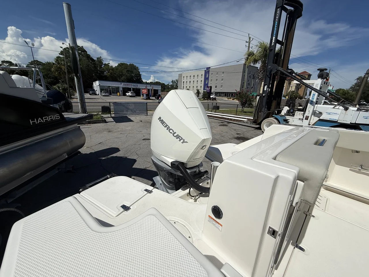 2026 Boston Whaler 240 Vantage 24.0 feet, Clearwater, Florida #13