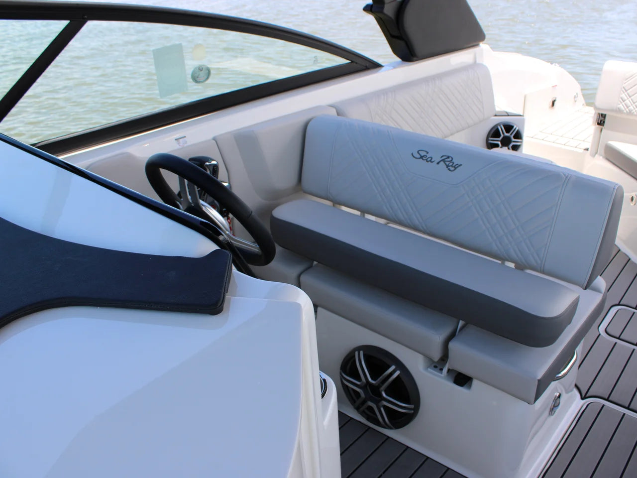 2026 Sea Ray SDX 270 Outboard 27.0 feet, Clearwater, Florida #17