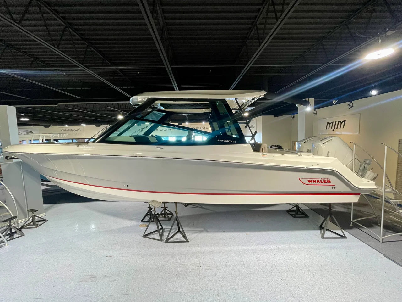 2026 Boston Whaler 330 Vantage 33.0 feet, Clearwater, Florida #1