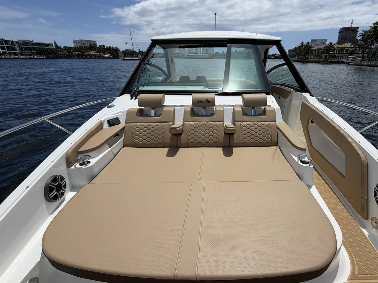 2026 Sea Ray Sundancer 320 Outboard 32.0 feet, Clearwater, Florida #50