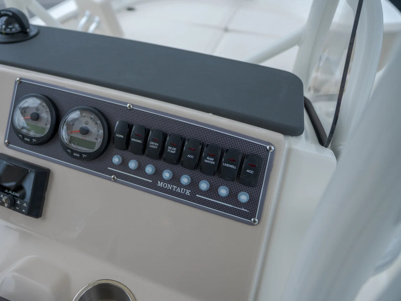 2027 Boston Whaler 210 Montauk 21.0 feet, Clearwater, Florida #20