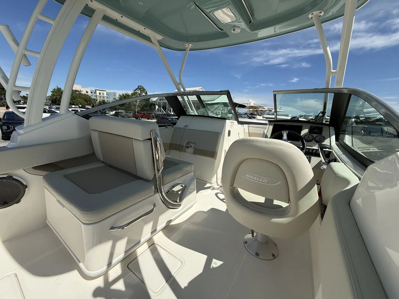 2026 Boston Whaler 240 Vantage 24.0 feet, Clearwater, Florida #9