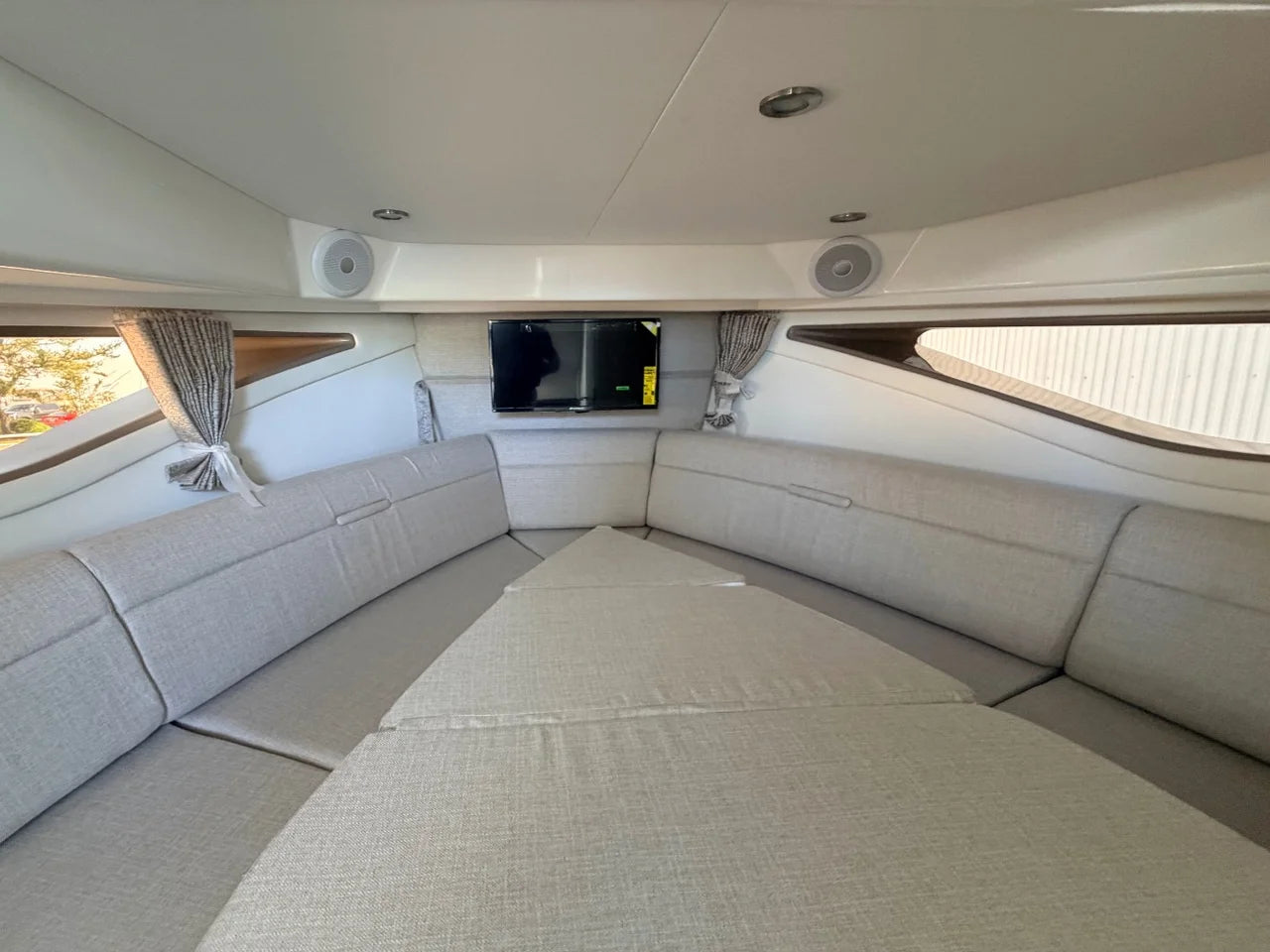 2026 Sea Ray Sundancer 320 Outboard 32.0 feet, Clearwater, Florida #37
