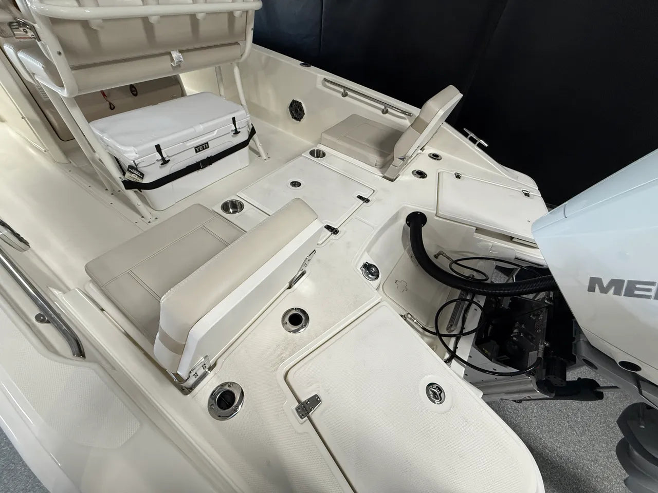 2026 Boston Whaler 250 Dauntless 25.0 feet, Clearwater, Florida #24