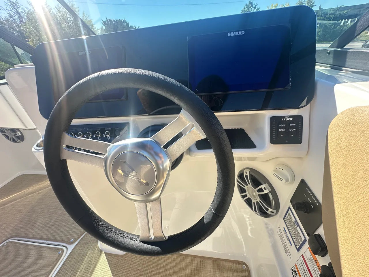 2025 Sea Ray SDX 270 Outboard 27.0 feet, Clearwater, Florida #17