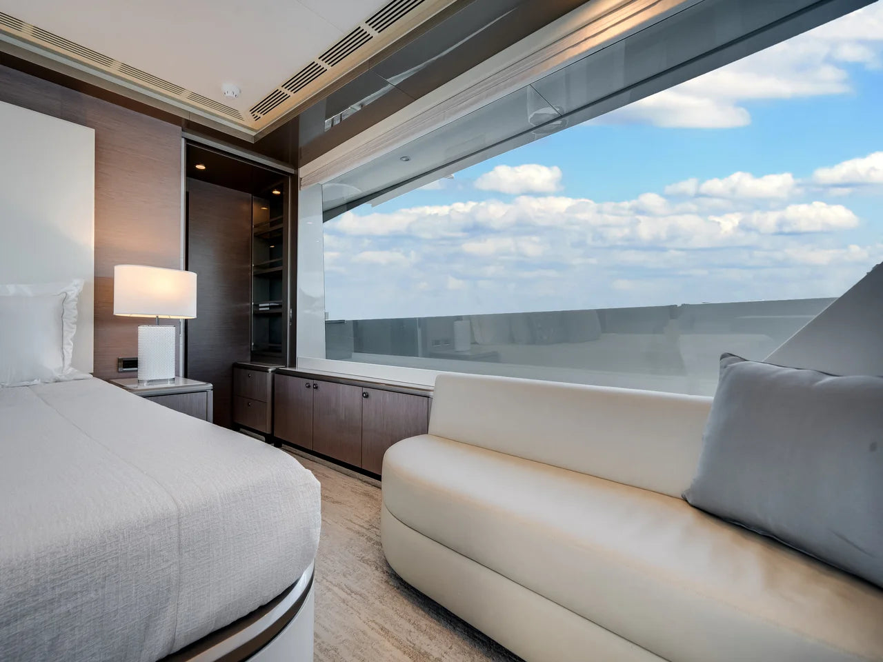2026 Ocean Alexander 37L 120.0 feet, Clearwater, Florida #35