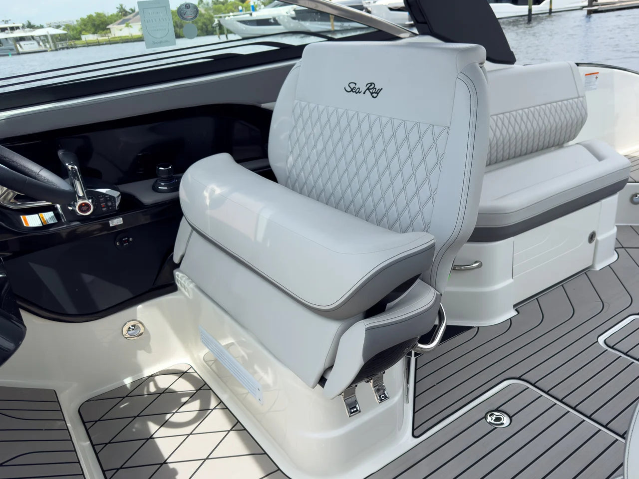 2027 Sea Ray SLX 280 Outboard 28.0 feet, Clearwater, Florida #10
