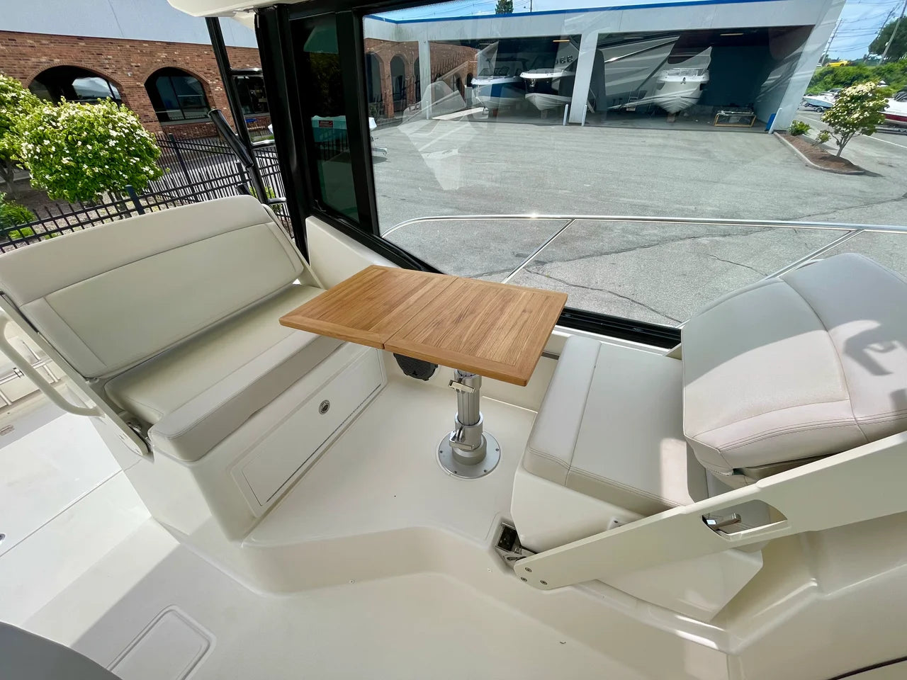 2026 Boston Whaler 325 Conquest 32.0 feet, Clearwater, Florida #14