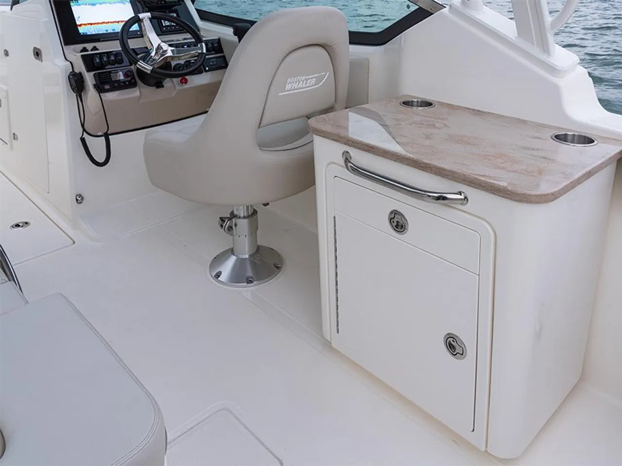 2026 Boston Whaler 240 Vantage 24.0 feet, Clearwater, Florida #85