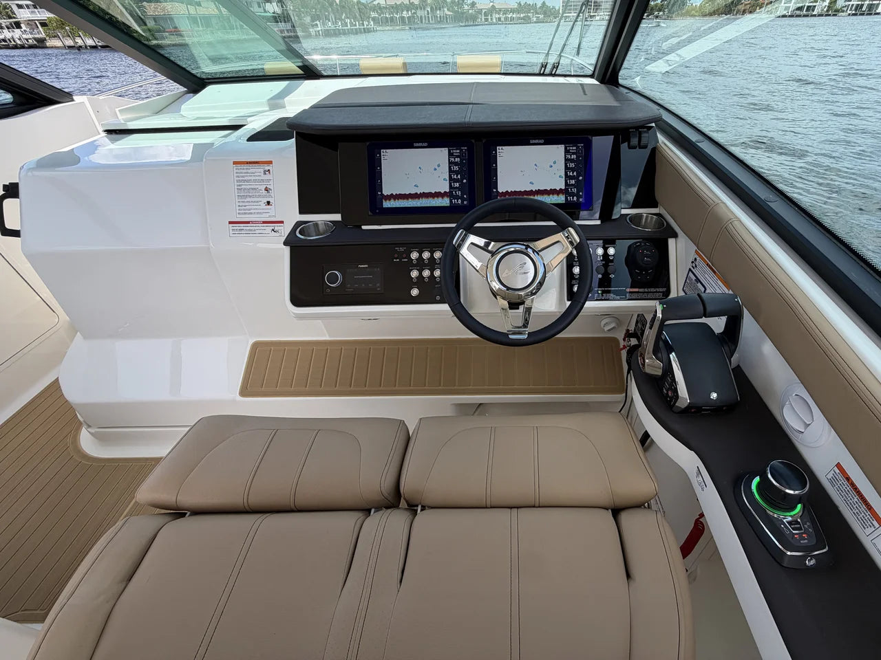 2026 Sea Ray Sundancer 320 Outboard 32.0 feet, Clearwater, Florida #41
