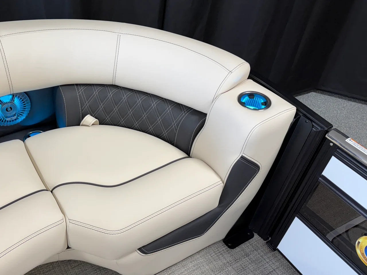 2027 Barletta LUSSO23QCSS 23.0 feet, Clearwater, Florida #24