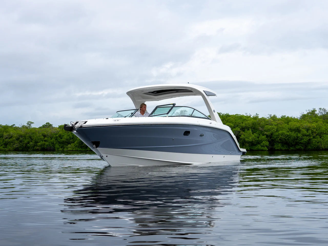 2027 Sea Ray SLX 310 Outboard 31.0 feet, Clearwater, Florida #31