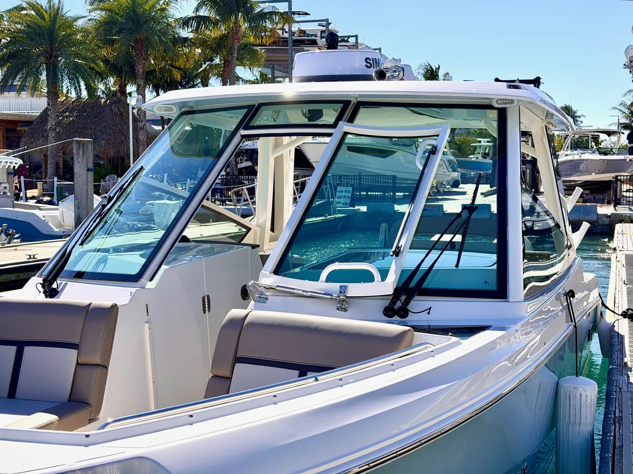 2026 Boston Whaler 330 Vantage 33.0 feet, Clearwater, Florida #33