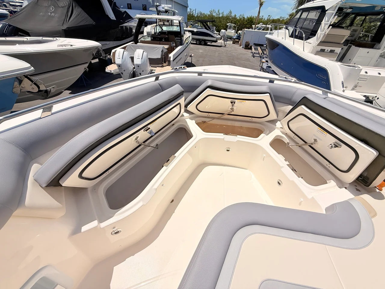 2026 Boston Whaler 380 Realm 38.0 feet, Clearwater, Florida #71