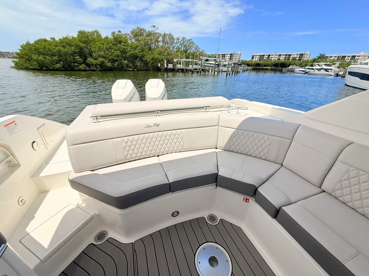 2026 Sea Ray SLX 310 Outboard 31.0 feet, Clearwater, Florida #38