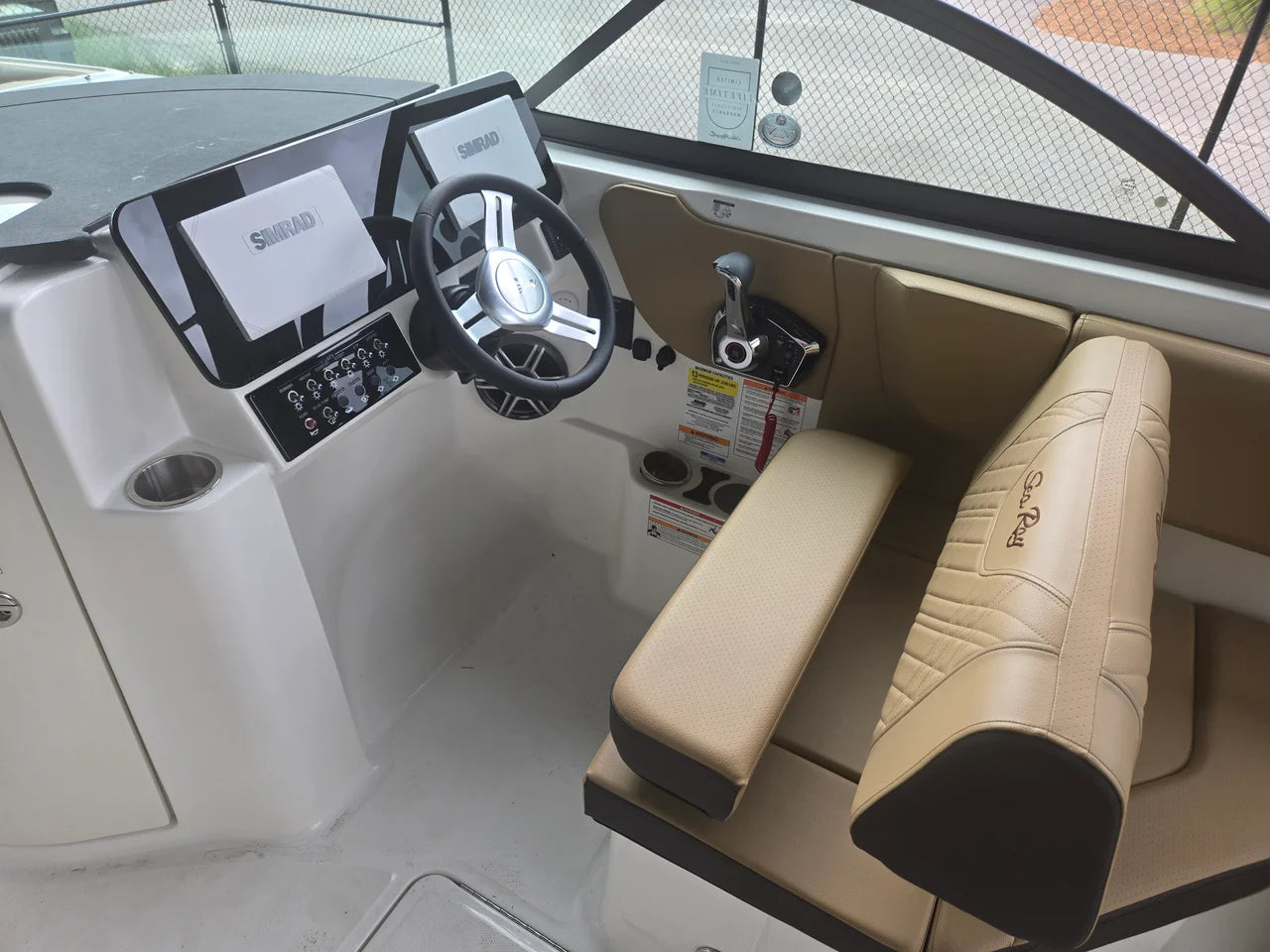 2026 Sea Ray SDX 230 Outboard 23.0 feet, Clearwater, Florida #9