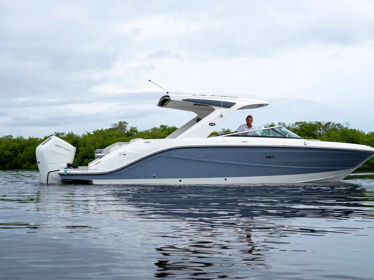 2027 Sea Ray SLX 310 Outboard 31.0 feet, Clearwater, Florida #27
