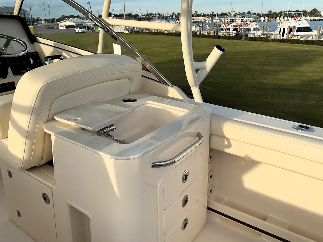 2026 Grady-White Freedom 275 27.0 feet, Clearwater, Florida #17