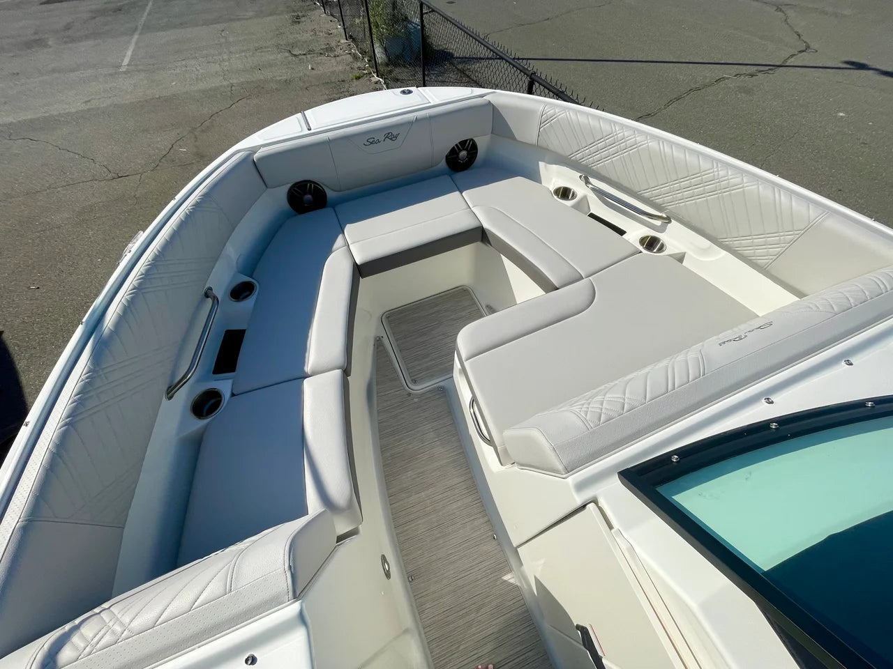 2026 Sea Ray SDX 250 Outboard 25.0 feet, Clearwater, Florida #15